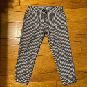 Old Navy Striped Linen Gray Crop Pants With Adjustable Waist